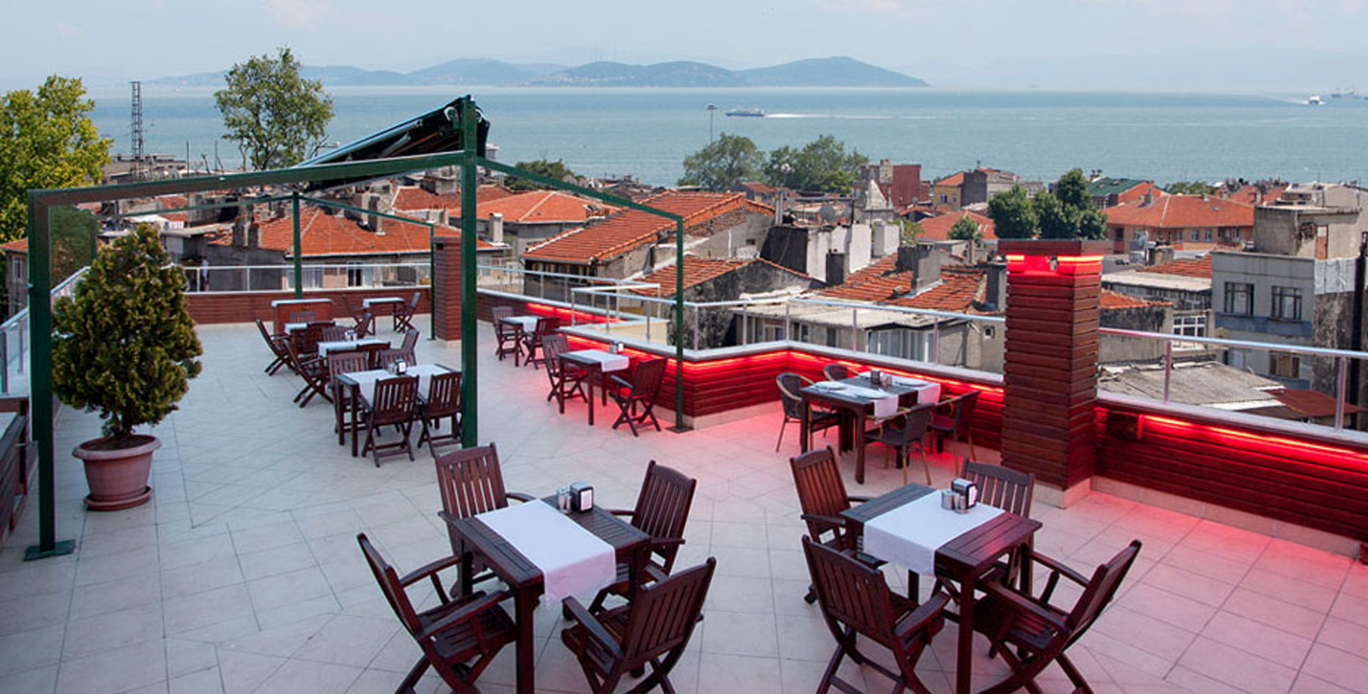nanda hotel manzara